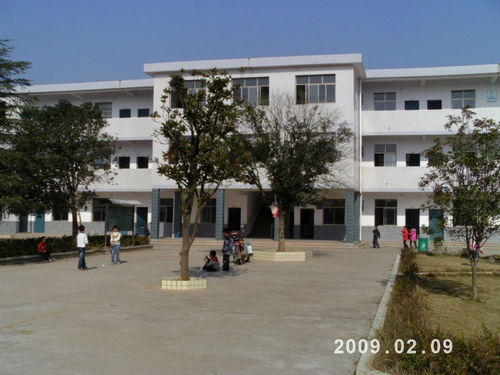 长冲小学